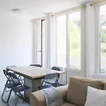 Lejlighed Charming T3 With Two Balconies In
